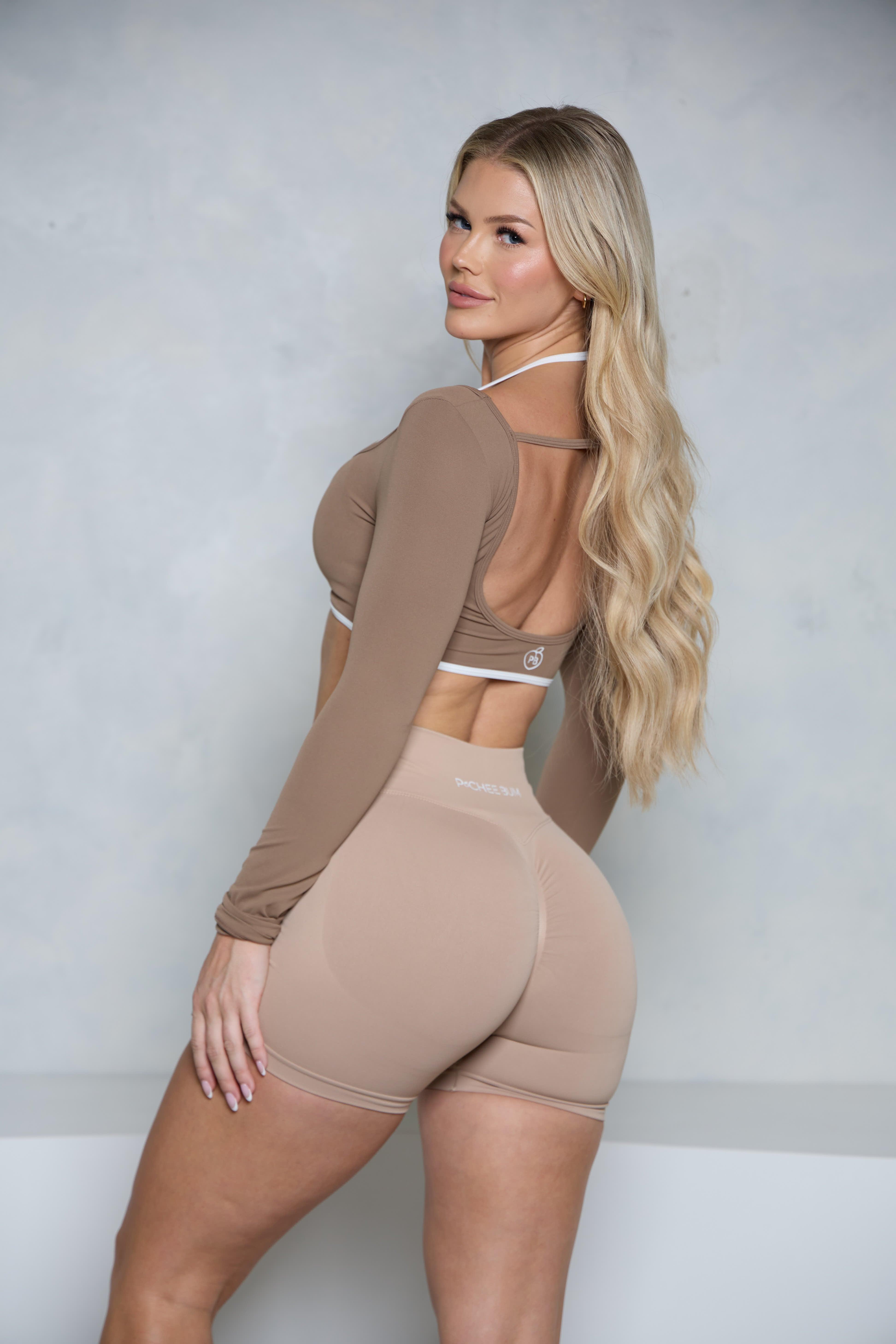 Nude Shaping Scrunch Butt Shorts - Pcheebum