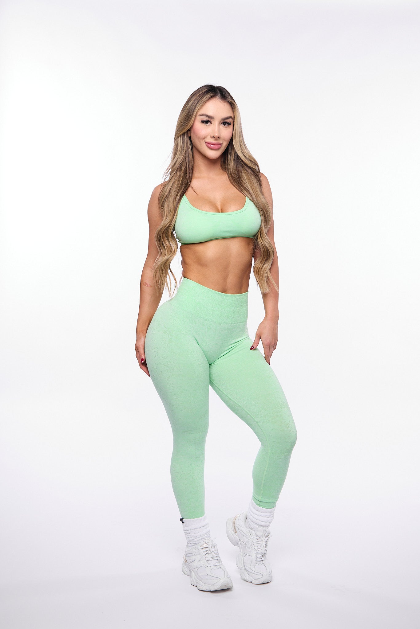 Mint Heathered Scrunch Butt Leggings